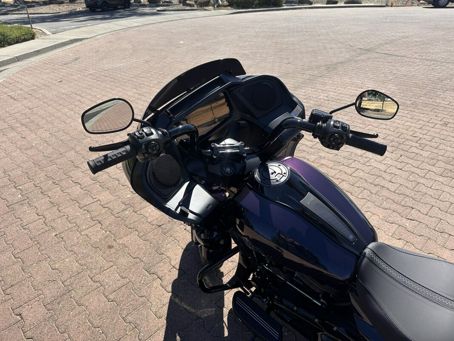 FLTRX 2025 Road Glide™