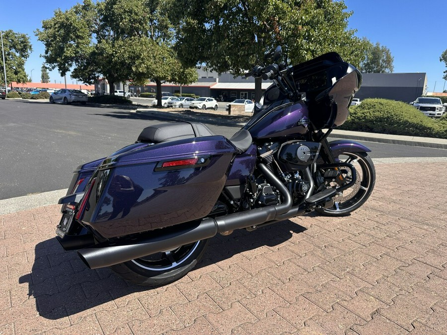 FLTRX 2025 Road Glide™