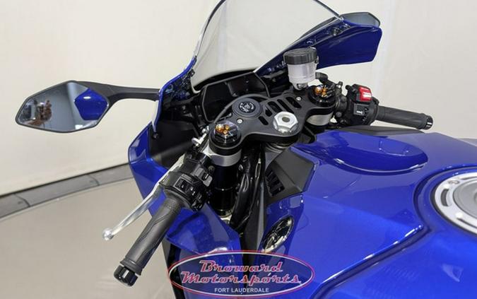 2024 Yamaha YZF R1