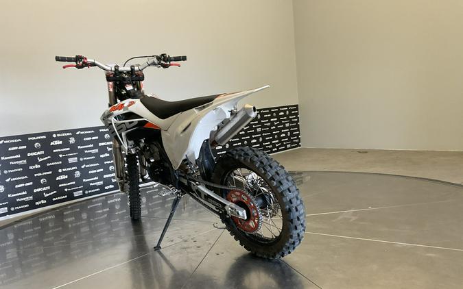 2022 KAYO KT 250 - 15367U