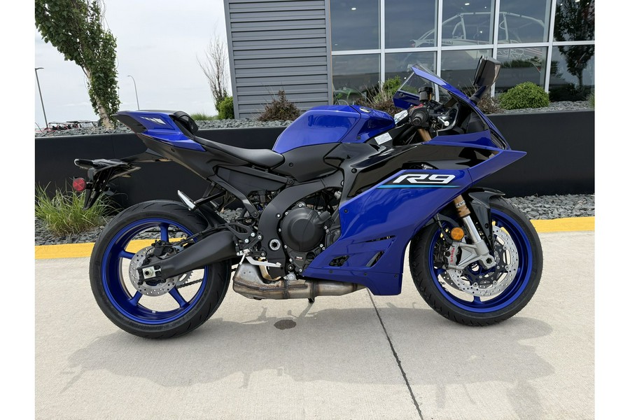 2026 YZF-R9 - Yamaha
