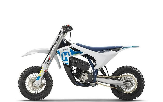 2024 Husqvarna Motorcycles EE 3.