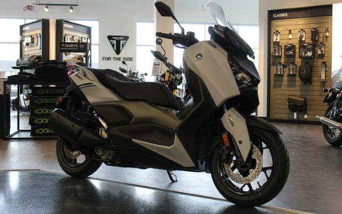 2024 Yamaha XMAX™ Base