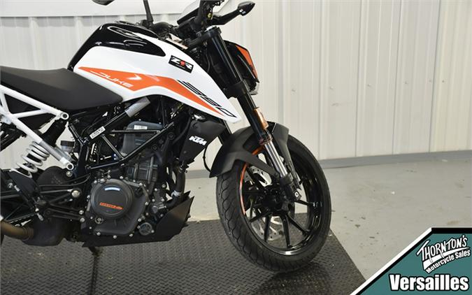 2022 KTM 390 Duke