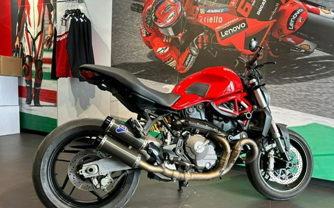 2020 Ducati Monster 821 Red