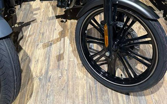 2024 Kawasaki Vulcan 900 Custom