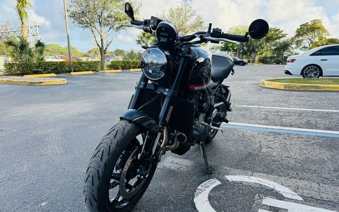 2024 Triumph Trident 660 Sapphire Black