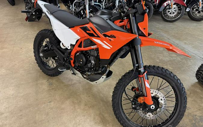 2027 KTM KTM 390 ENDURO
