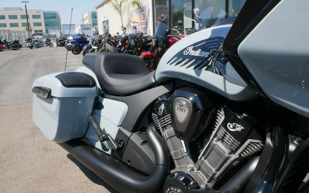 2024 Indian Motorcycle Challenger® Dark Horse® Icon with PowerBand Audio Package