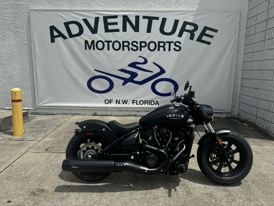 2025 Indian Scout Bobber Limited +Tech Black Smoke