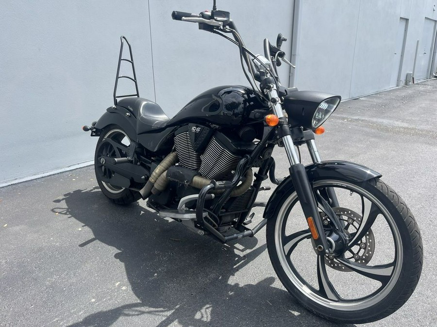 2013 Victory Motorcycles® Vegas 8-Ball® Solid Black