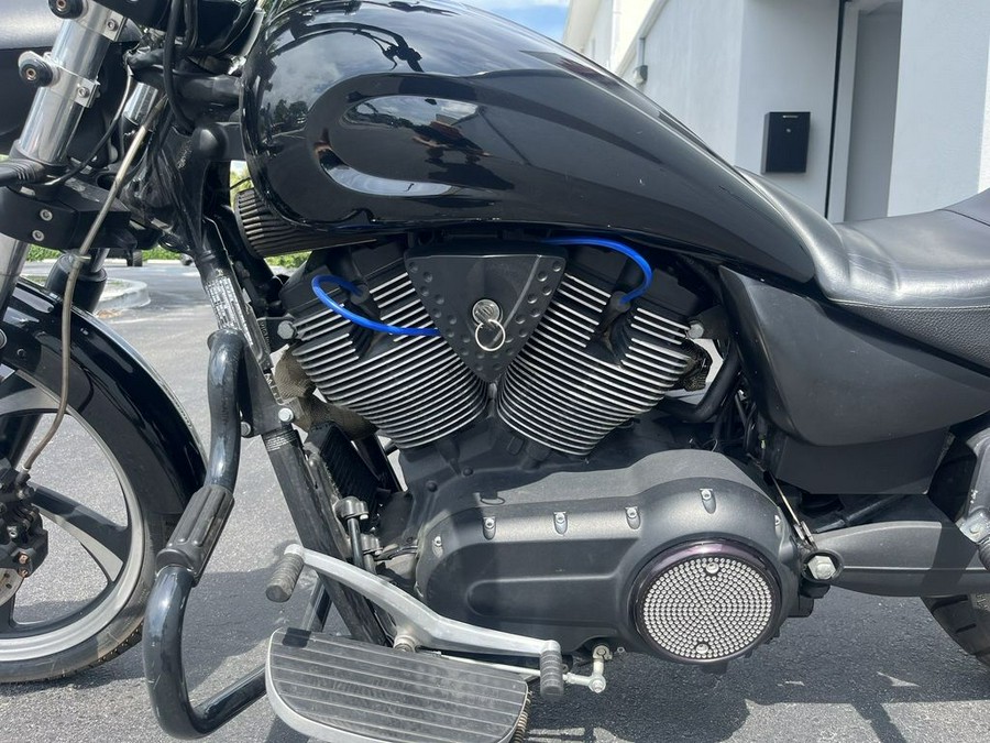 2013 Victory Motorcycles® Vegas 8-Ball® Solid Black