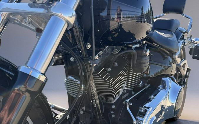 2013 Harley-Davidson Breakout Softail
