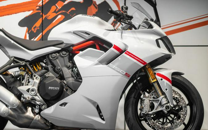 2024 Ducati Supersport 950 S White Stripe