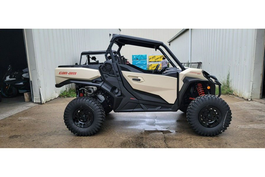 2023 Can-Am COMMANDER XTP