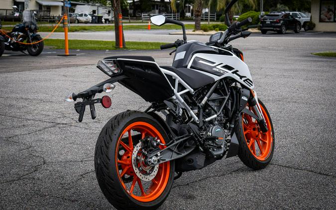 2021 KTM 200 Duke