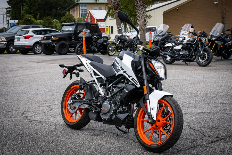 2021 KTM 200 Duke