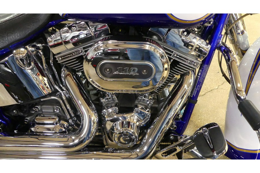 2014 Harley-Davidson® CVO™ Softail® Deluxe