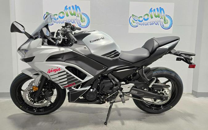 2026 Kawasaki Ninja® 650 ABS