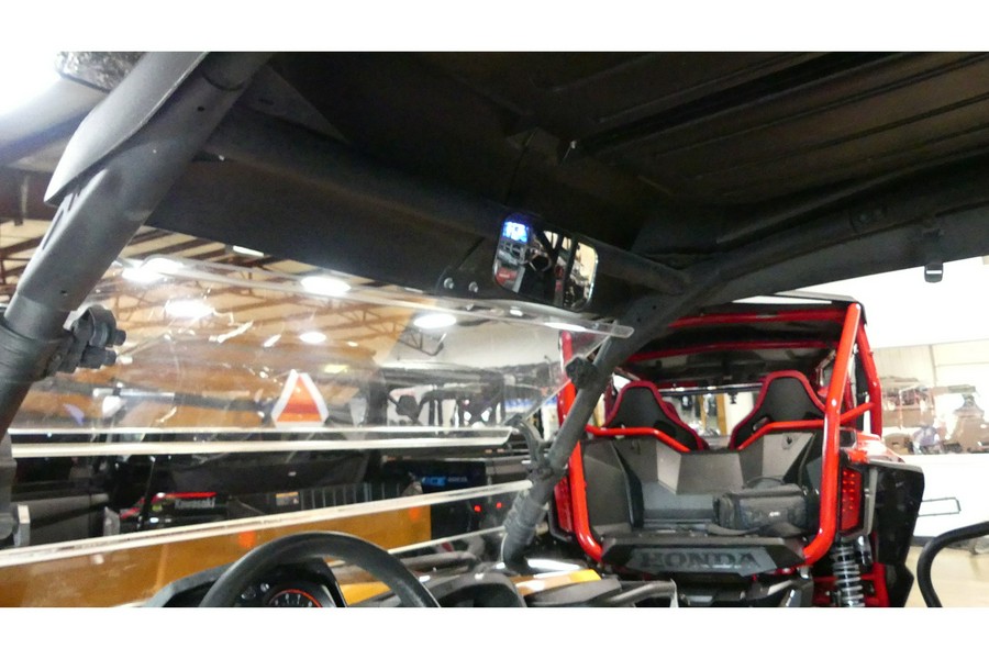 2016 Commander XT-P 1000 - Can-Am