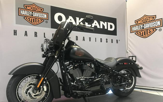 Harley-Davidson® Deadwood™ 2026