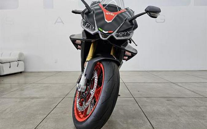 2024 Aprilia RSV4 1100