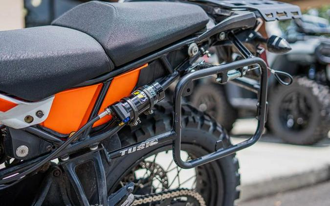 2019 KTM 790 Adventure