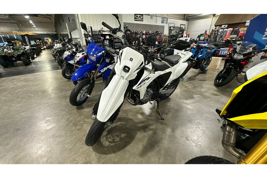 2025 Suzuki DR-Z 400SM