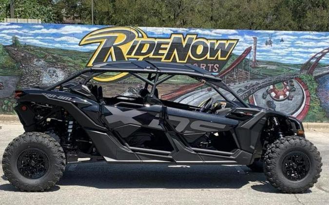 2026 Can-Am® Maverick X3 MAX X ds Turbo RR Triple Black_4.5 in