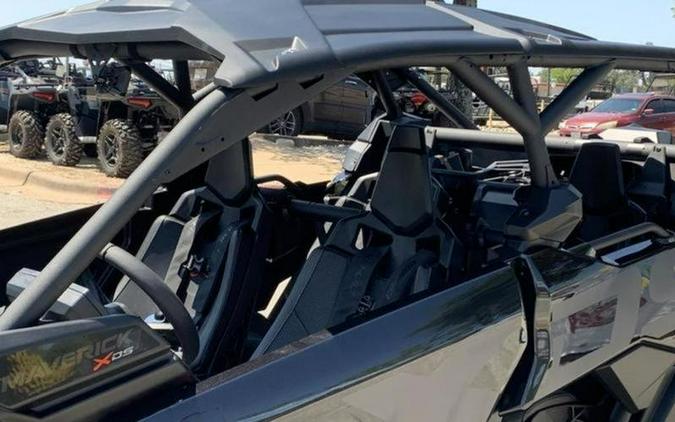 2026 Can-Am® Maverick X3 MAX X ds Turbo RR Triple Black_4.5 in