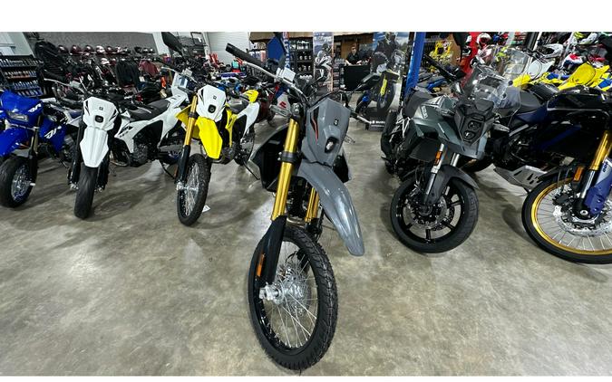 2025 Suzuki DR-Z 400SM