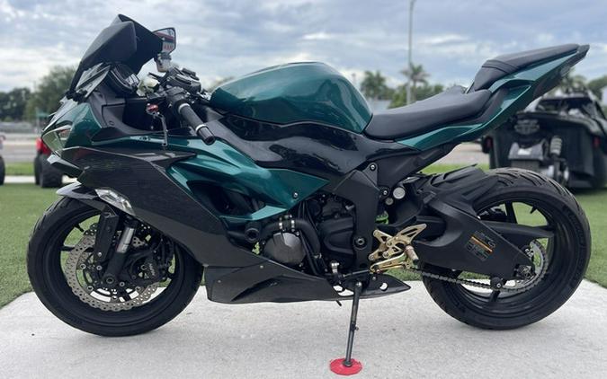 2021 Kawasaki Ninja ZX-6R ABS