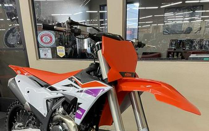 2024 KTM 450 SX-F Factory Edition First Look [17 Fast Facts]