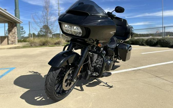 2018 Harley-Davidson® FLTRXS - Road Glide® Special