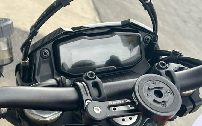 2025 Ducati Hypermotard 698 Mono RVE