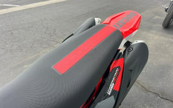 2025 Ducati Hypermotard 698 Mono RVE