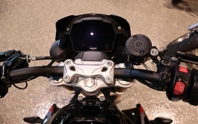 2022 Triumph Speed Triple 1200 RS Sapphire Black