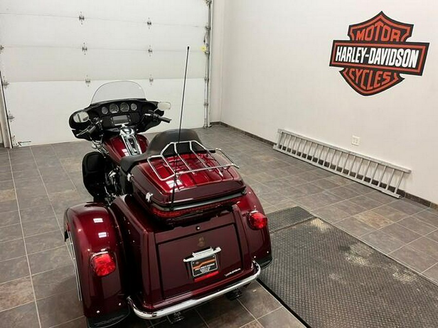 FLHTCUTG 2017 Tri Glide® Ultra