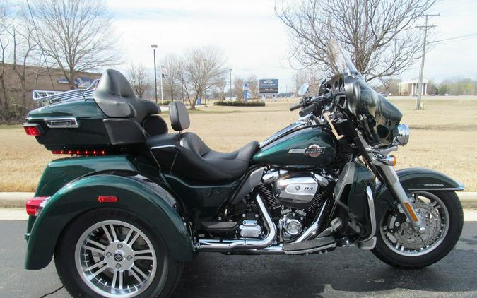 2024 Harley-Davidson® FLHTCUTG - Tri Glide® Ultra