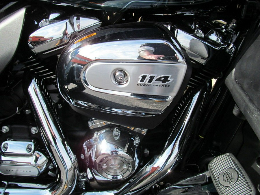 2024 Harley-Davidson® FLHTCUTG - Tri Glide® Ultra