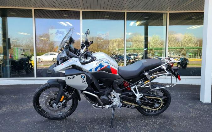 2024 BMW F 900 GS Adventure White Aluminum Metal Matte