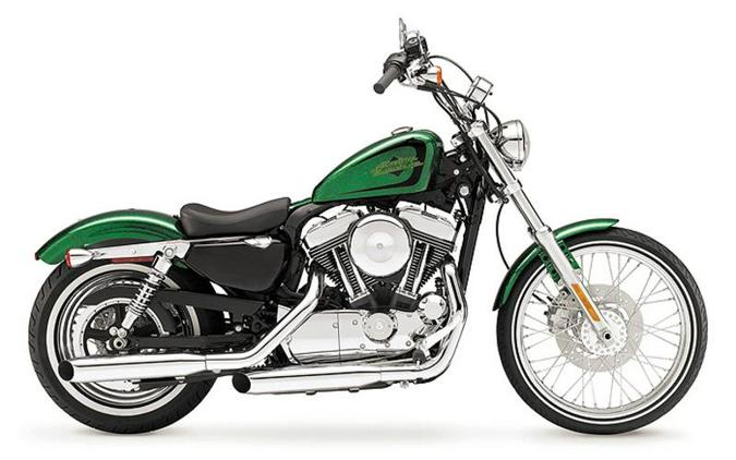 2013 Harley-Davidson® XL1200V - Sportster® Seventy-Two®