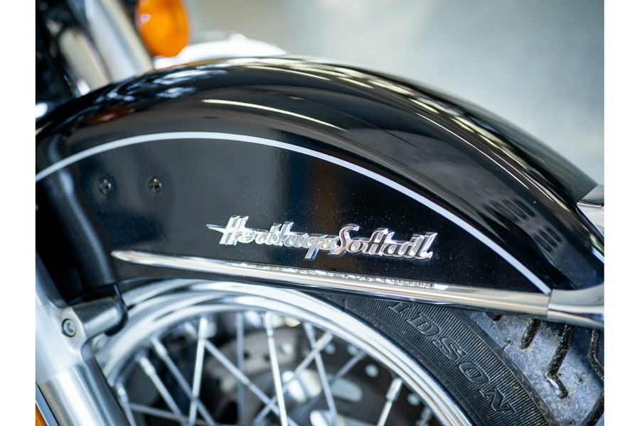 2015 Harley-Davidson® FLSTC Heritage Softail® Classic