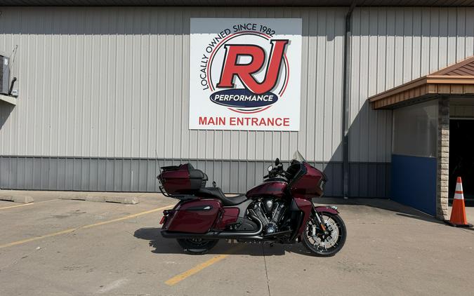 2026 Indian Motorcycle Pursuit® Dark Horse®