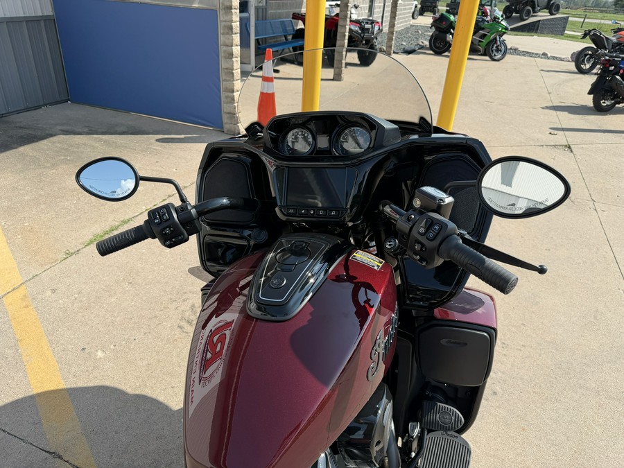 2026 Indian Motorcycle Pursuit® Dark Horse®