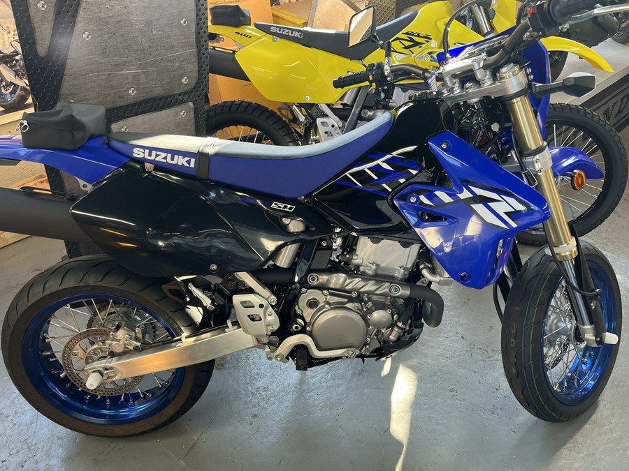 2023 Suzuki DR-Z 400SM