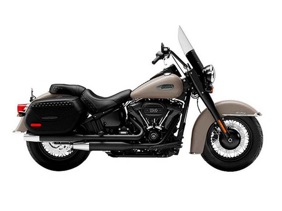 2022 Harley-Davidson® FLHCS - Heritage Classic 114