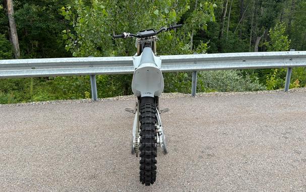 2025 Stark Future Varg MX Alpha 80 HP