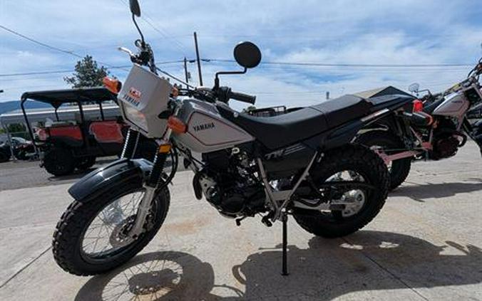 2027 Yamaha TW200