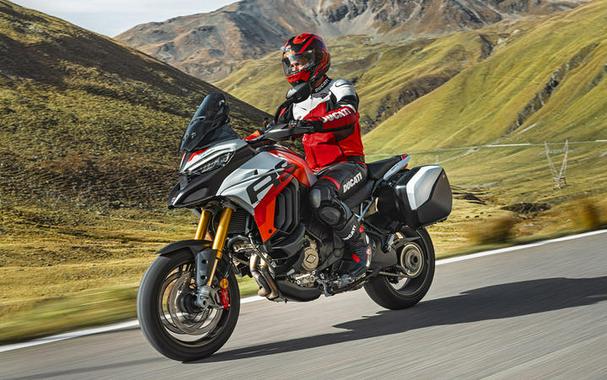 2024 Ducati Multistrada V4 RS